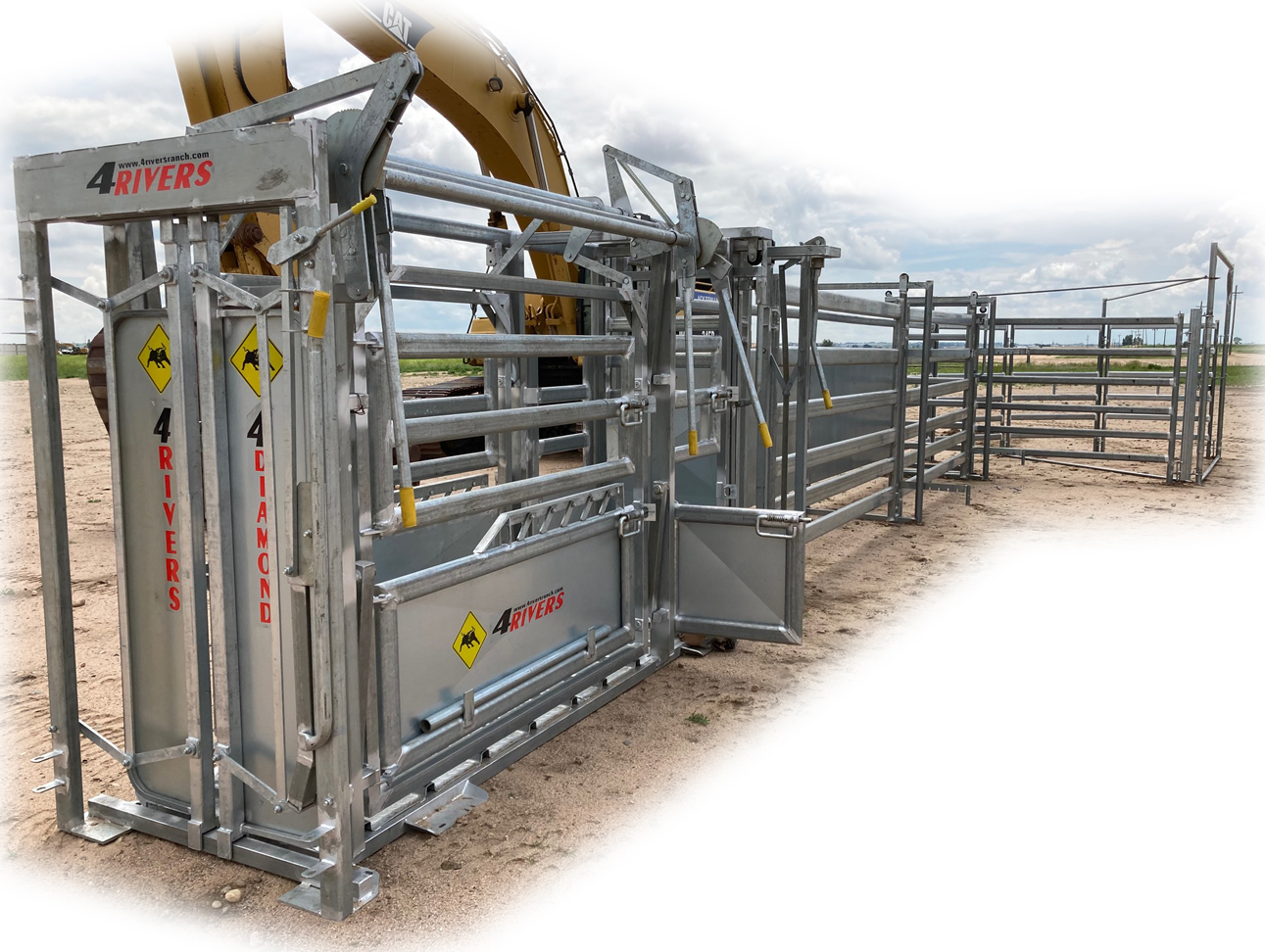 4 Rivers Diamond Vet Squeeze Chute, Parallel Squeeze, Single Side Exit, Galvanized - Cow in Chute